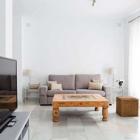 Loft En Primera Linea Del Paseo Maritimo Malaga Exterior photo